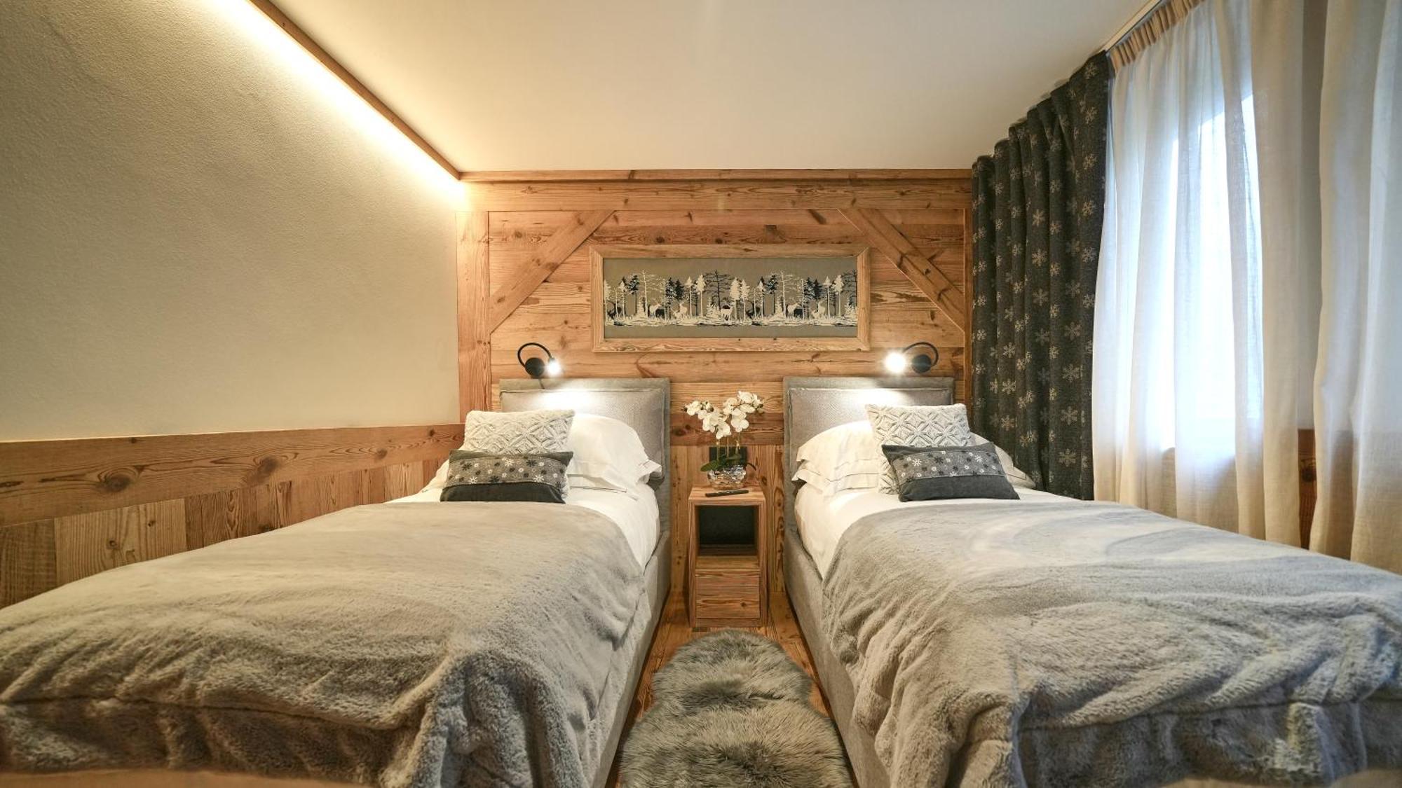 Alpine Suite - Cervinia Бройл-Червиня Екстериор снимка