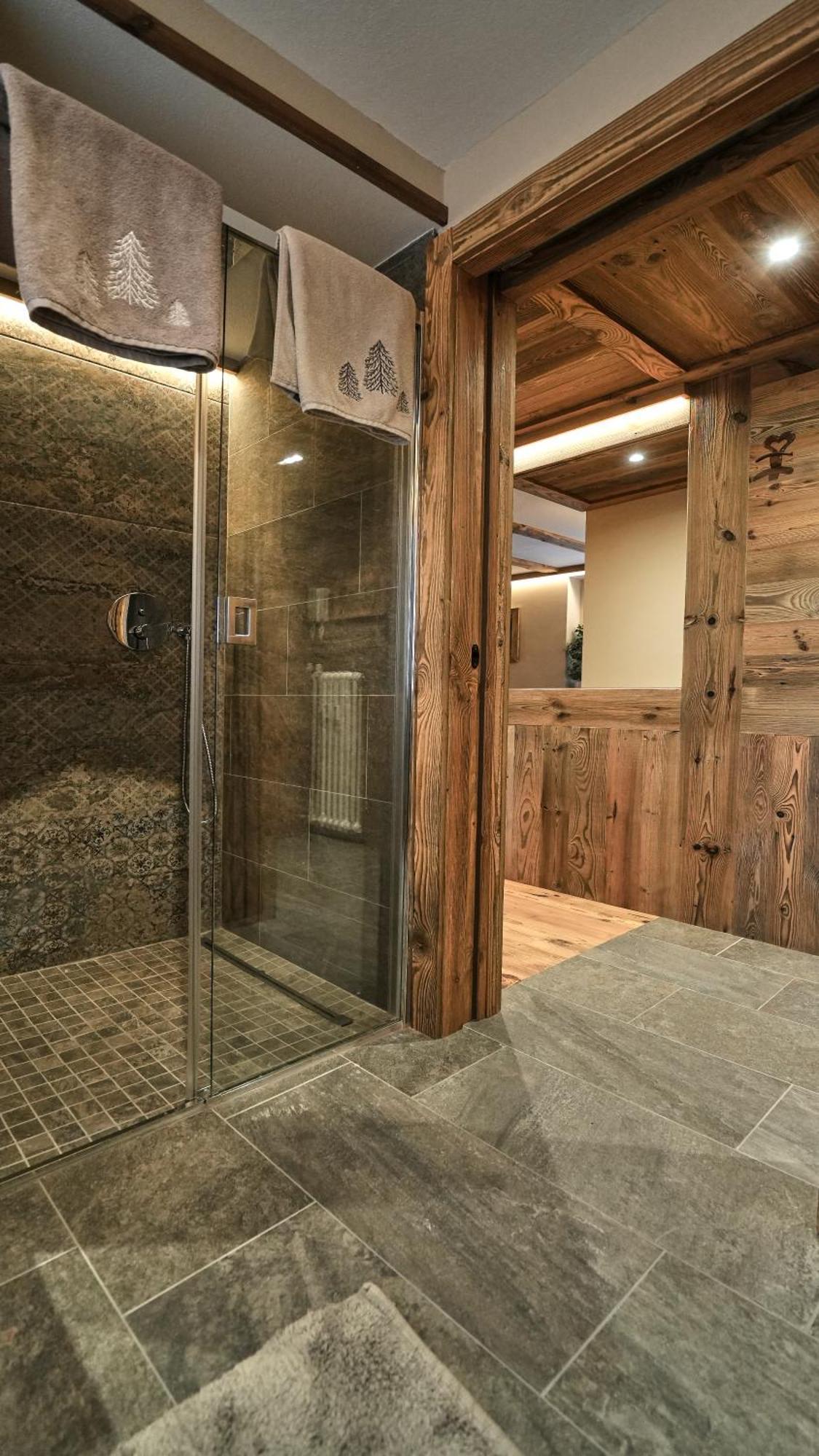 Alpine Suite - Cervinia Бройл-Червиня Екстериор снимка