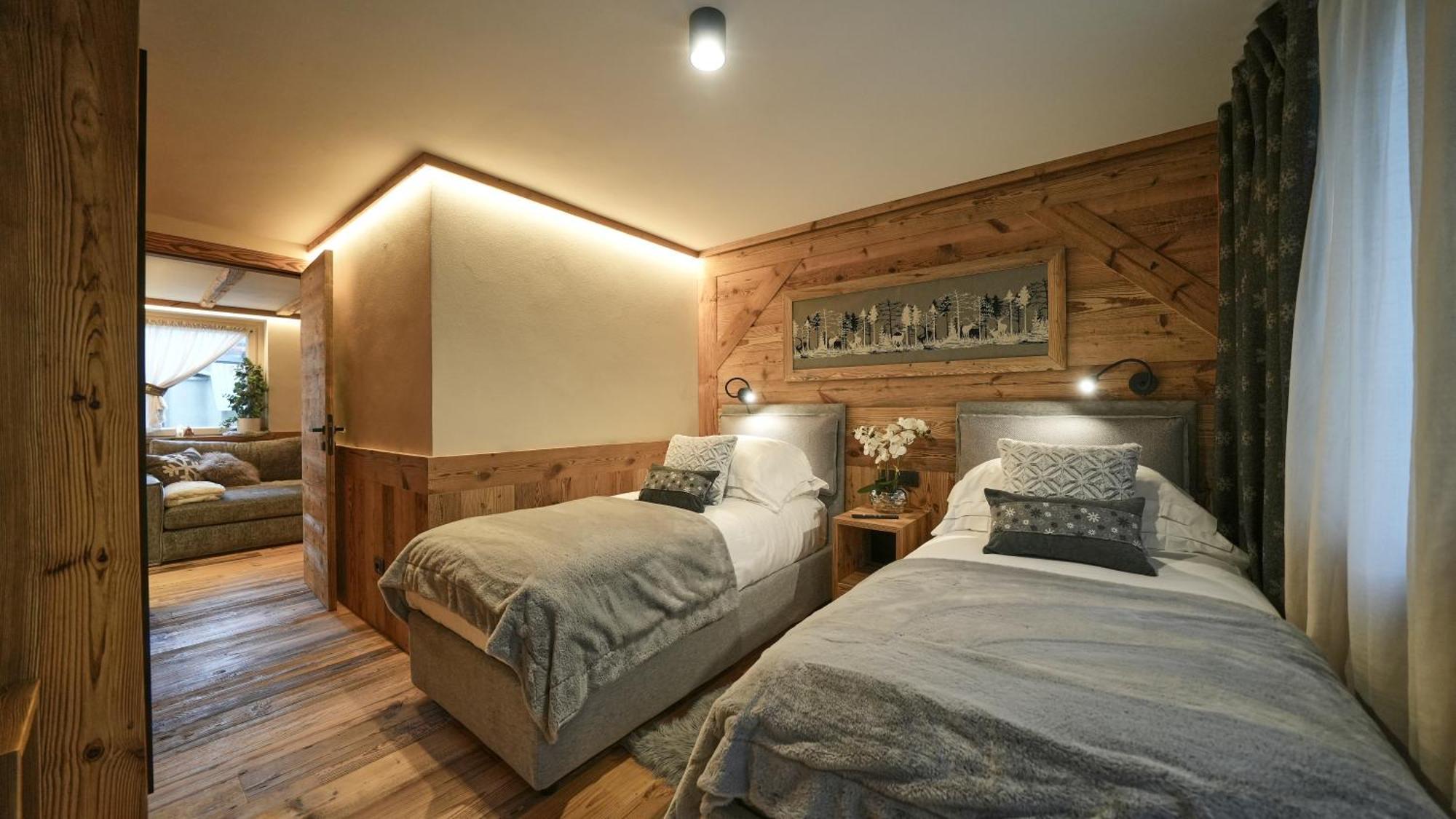 Alpine Suite - Cervinia Бройл-Червиня Екстериор снимка